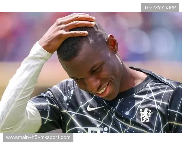 杰克逊租借迷茫！拜仁不给力切尔西也不要