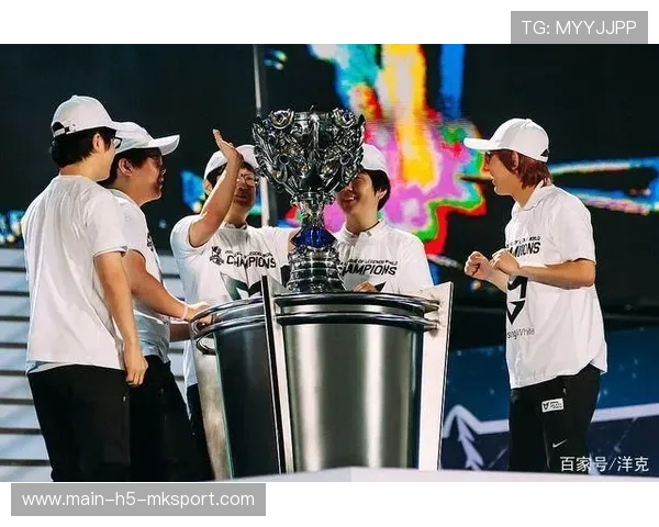 《英雄联盟》“预选之战”火爆开启,冠军悬念升腾燃爆赛场! 《英雄联盟》“预选之战”火爆开启,冠军悬念升腾燃爆赛场!